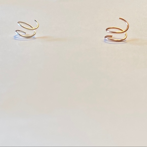 🌟Double Nose Ring/Hoop for SINGLE Piercing - Picture 6 of 7